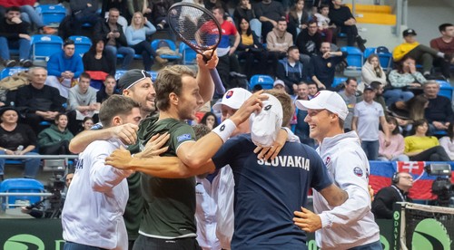 Slovensko šokovalo Srbov a víťazí 4:0