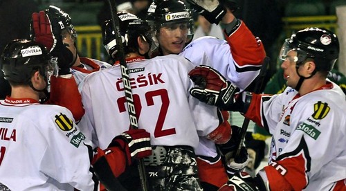 Výhra na Industriecupe nad Bernom