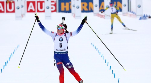 Paulína Fialková išla v stíhačke ako raketa! Konečne na pódiu