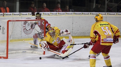 Juniorské štvrťfinále zatiaľ nerozhodné