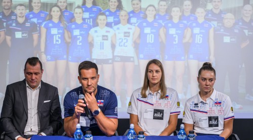Volejbalistky odchádzajú na MS, Mašek: Cieľom je postup zo skupiny
