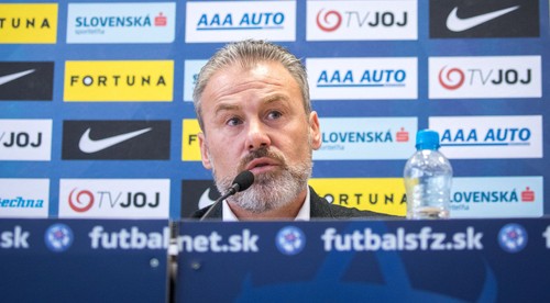 Hapal nominoval na Chorvátov a Maďarov. Zmestil sa do nominácie Stoch?
