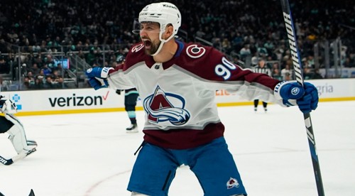 Tatar posilní Slovensko na MS v hokeji. Potvrdil to GM Seattlu Francis