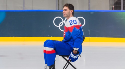 Slafkovský je opäť v najlepšej šestke turnaja, McDavid s cenou MVP