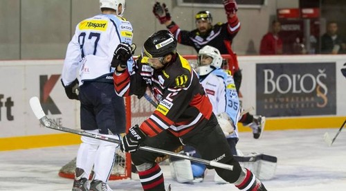 HC ‘05 BANSKÁ BYSTRICA - HK Nitra