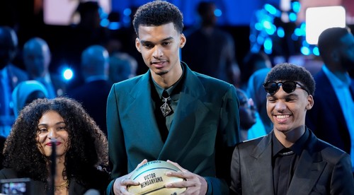Britney Spears mal udrieť ochrankár jednotky draftu NBA