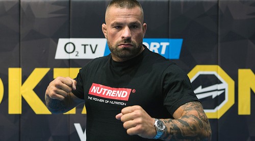 Predstavujeme trénerov novej Výzvy: Karlos „Terminátor“ Vémola