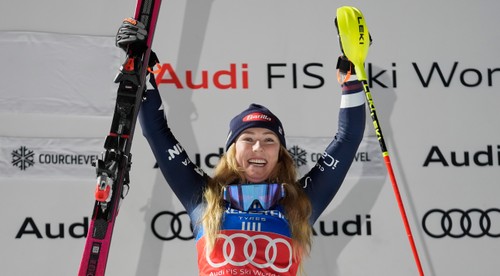 Suverénna Shiffrinová ovládla aj slalom v Courcheveli