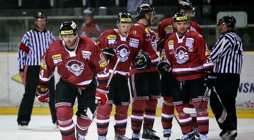 AUTOGRAMIÁDA HRÁČOV HC ´05 V EUROPA SC