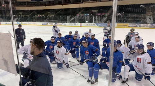 Dvadsiatka dorazila do USA, v Bemidji už aj trénovala
