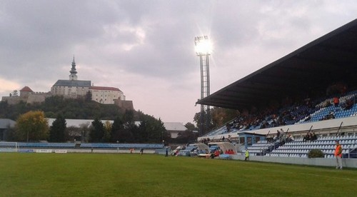 Licenčná komisia SFZ odporučila na štart vo Fortuna lige klub FC Nitra