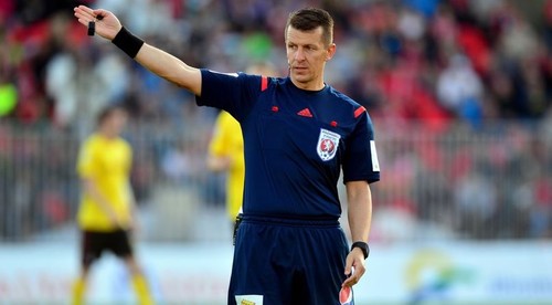 Rozhodca výrazne pochybil. České tímy si dohodli opakovaný zápas