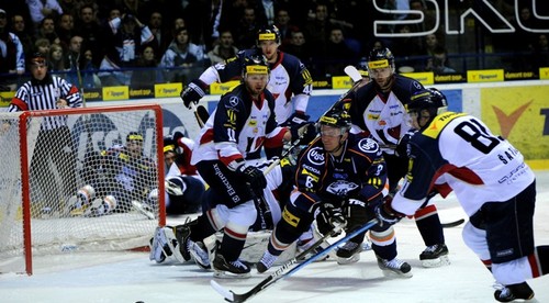 Fantastický šláger s fantastickým highlightom Jenčíka