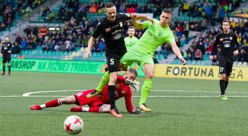 Žilina deviatykrát na domácom ihrisku s D.Stredou nevyhrala