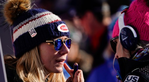 Shiffrinová po smrti otca prerušila sezónu!
