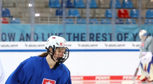 ZOH2026-kvalifikácia žien: Slovensko - Maďarsko 1:3