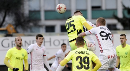 Považské derby. Žilina s päťgólovou príučkou na Sihoti