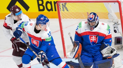 Gólman Škorvánek mužom zápasu: Chytil 27 striel, chvália ho aj spoluhráči