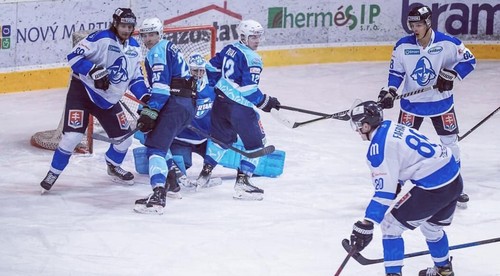 Posilnené kádre aj noví tréneri. Štartuje Tipos SHL