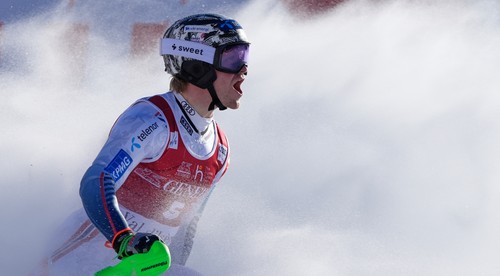 Slalom vo Val d'Isere nedokončilo viacero favoritov, zvíťazil Haugan