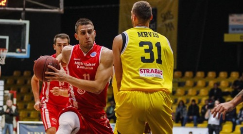 Súboj minuloročných finalistov v Bratislave rozlúsklo až predĺženie