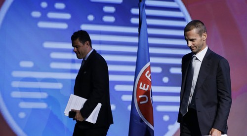 Chce ísť príkladom. Prezident UEFA Čeferin splnil sľub