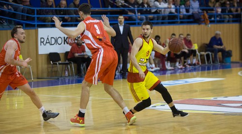 V sérii Košíc s Komárnom zatiaľ výhodou domáce prostredie