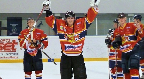 Vstup juniorov do play-off na jednotku