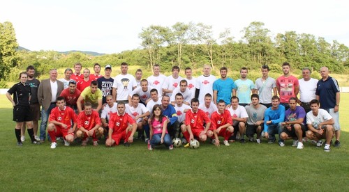 Hokejisti si zahrali futbal