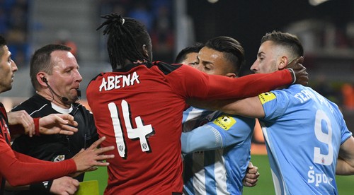 Aj Slovan má svoje slabiny. Je iba na Spartaku, ako ich využije