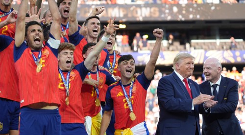 Napätie medzi UEFA a FIFA eskaluje. Prezident UEFA Čeferin bojkotoval finále MS na protest