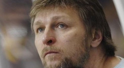 Tento tréner má zachrániť Liptákom extraligovú príslušnosť