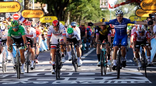 4.etapu Tour de France ovládol Viviani, Peter Sagan skončil štvrtý