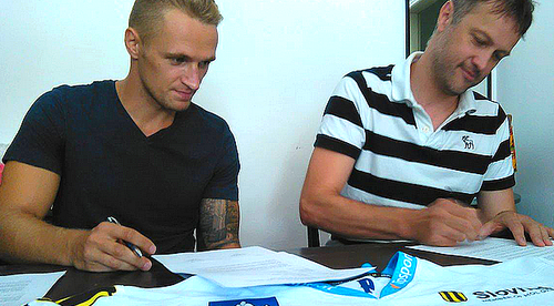 Ondrej Mikula hráčom HK Poprad aj v nasledujúcej sezóne