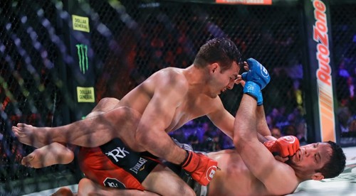 Slávna americká MMA organizácia potrebuje reformu, inak zanikne