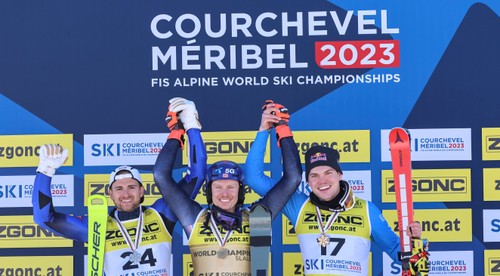Slalom na MS vyhral zo 16. miesta - po 1.kole boli dvadsiati v jednej sekunde