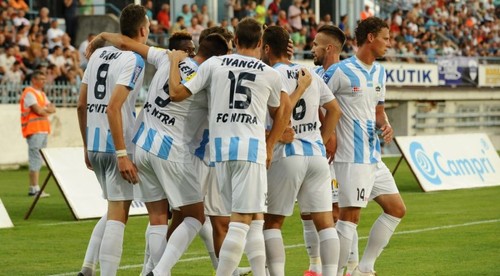 Duel 21. kola Ružomberok - Nitra až v pondelok 26. februára