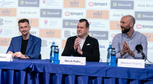 Noví reprezentační tréneri Masný a Volpini odhalili svoju prvú nomináciu