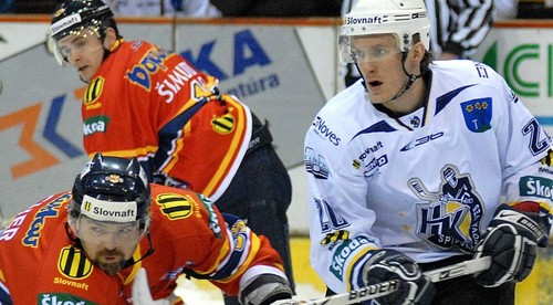 Hamrák a Ordzovenský hráčmi Nitry