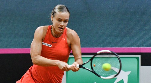 A. K. Schmiedlová opäť so skalpom bývalej svetovej jednotky Venus Williamsovej