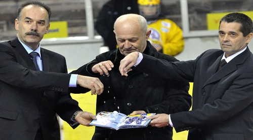 Nová kniha pokrstená ľadom zo zimného štadióna Pavla Demitru