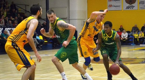 Levice si odnášajú výhru zo Svitu