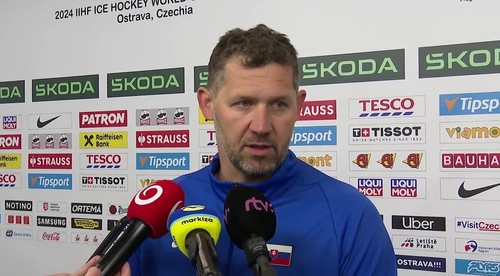 Žiadna rivalita medzi chalanmi nie je, zhodnotil tréner brankárov Ján Lašák