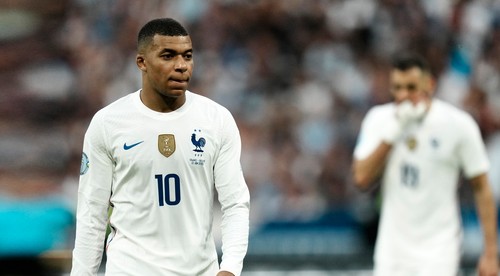 Po vzore Piquého? Mbappé začína podnikať s vysielaním