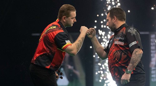 Premier League 2021: Clayton zdolal van den Bergha a postupuje do semifinále!