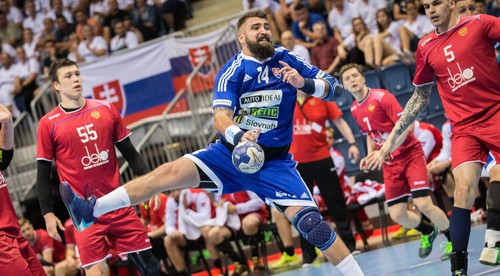 Pri Štochlovej rozlúčke jednogólová prehra Slovákov s Rusmi