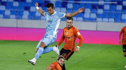 Weissovi ukradol gól, Slovan deklasoval Ružomberok