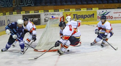 Vstup juniorov do semifinále bol víťazný