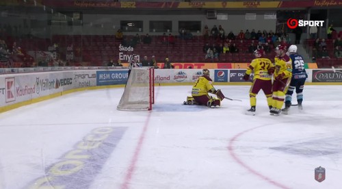 HK Dukla Trenčín - HK Nitra 1:4 v 20.kole Tipos extraligy