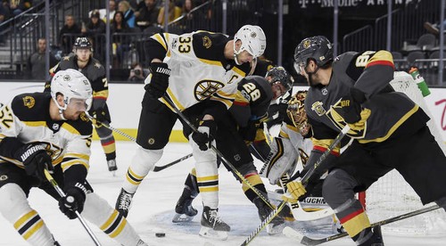 Chára neodvrátil triumf Vegas nad Bostonom, Halák pri prehre